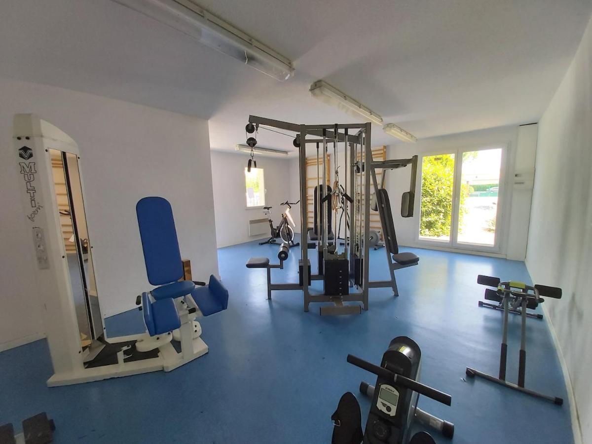 ガイヤックLe Sporting Land - Avec Entree Autonome, Parking Prive & Sa Piscine ! -アパートメント エクステリア 写真